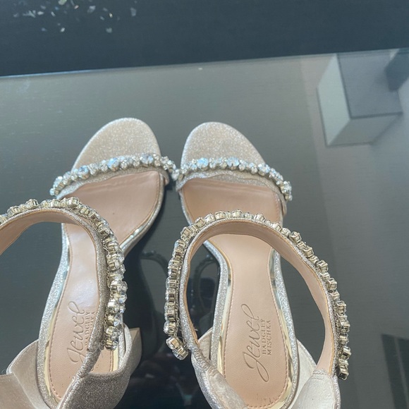 Diamond Heels - Picture 4 of 6